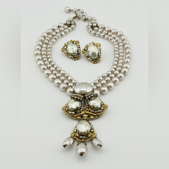Miriam Haskell Jewelry - RARE Miriam Haskell Baroque Pearl Pendant Necklace and Earrings